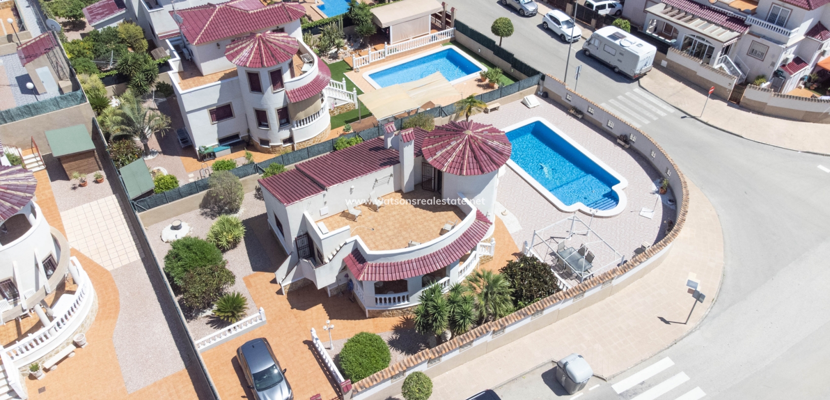 Resale - Fristaende Villa - Urb. La Marina