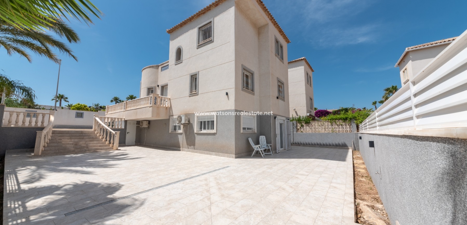 Resale - Fristaende Villa - Urb. La Marina