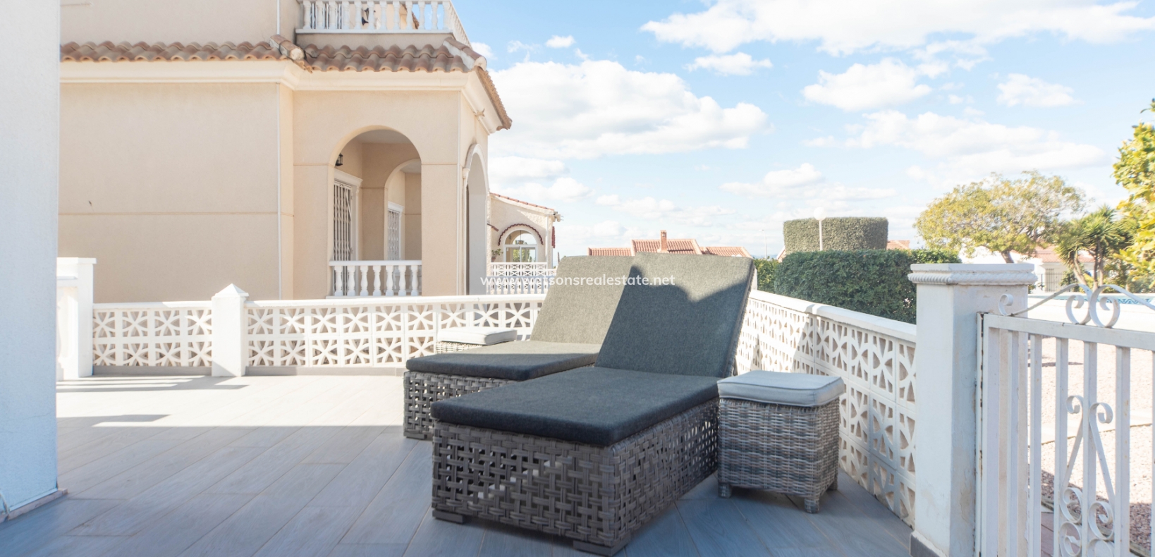 Resale - Fristaende Villa - Urb. La Marina