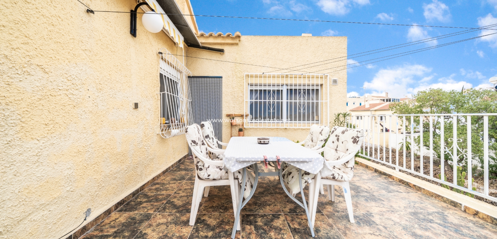 Resale - Fristaende Villa - Urb. La Marina