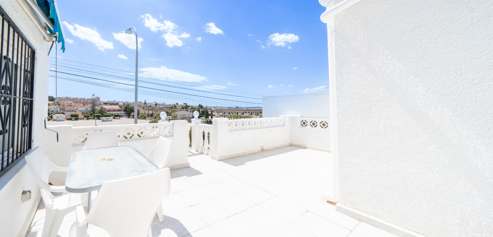 Resale - Fristaende Villa - Urb. La Marina