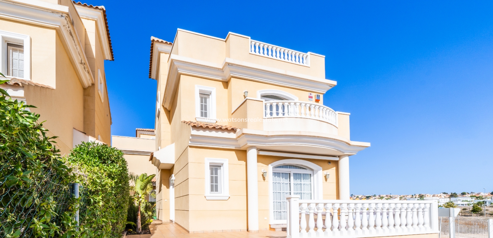 Resale - Fristaende Villa - Urb. La Marina