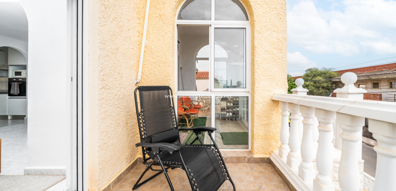 Resale - Fristaende Villa - Urb. La Marina