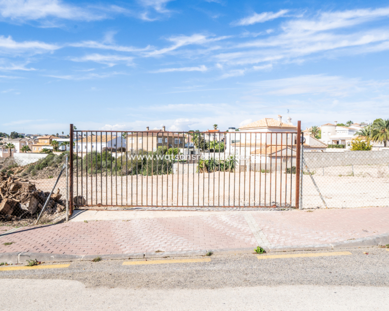 Resale - Grundstück - Urb. La Marina