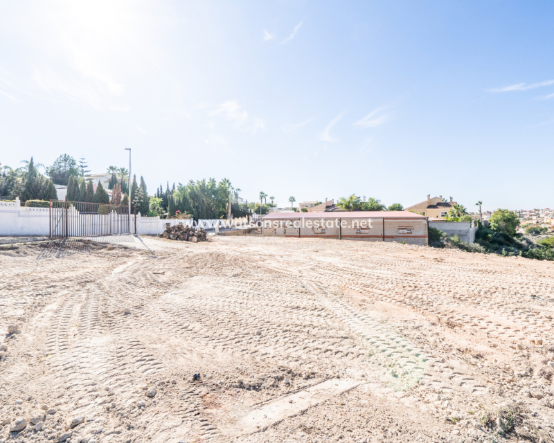 Resale - Grundstück - Urb. La Marina