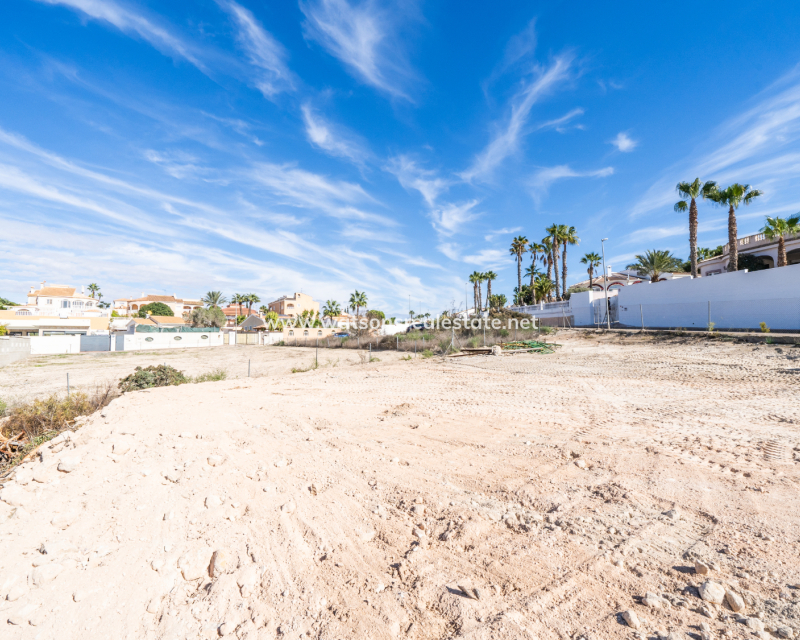 Resale - Grundstück - Urb. La Marina
