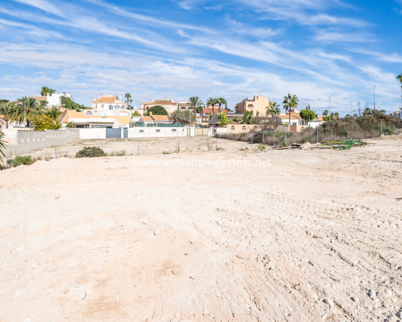 Resale - Grundstück - Urb. La Marina
