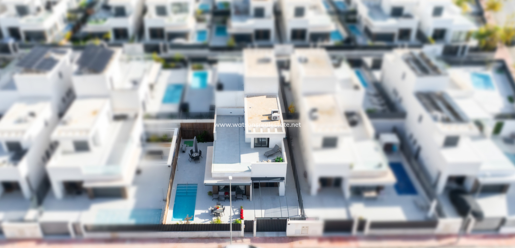 Resale - Halb Freistehend - Urb. El Oasis - La Marina
