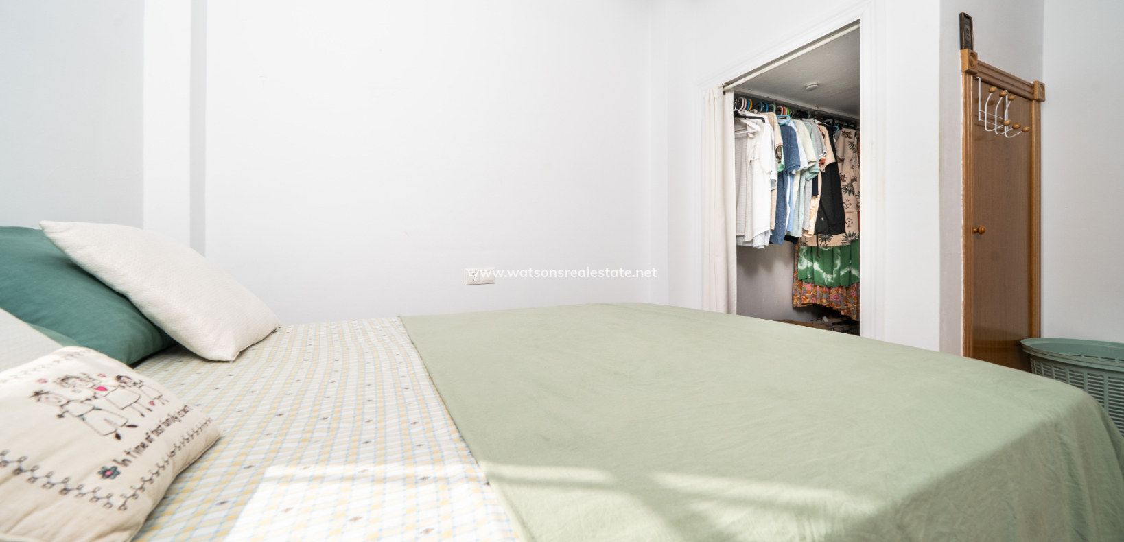 Resale - Halb Freistehend - Urb. La Marina