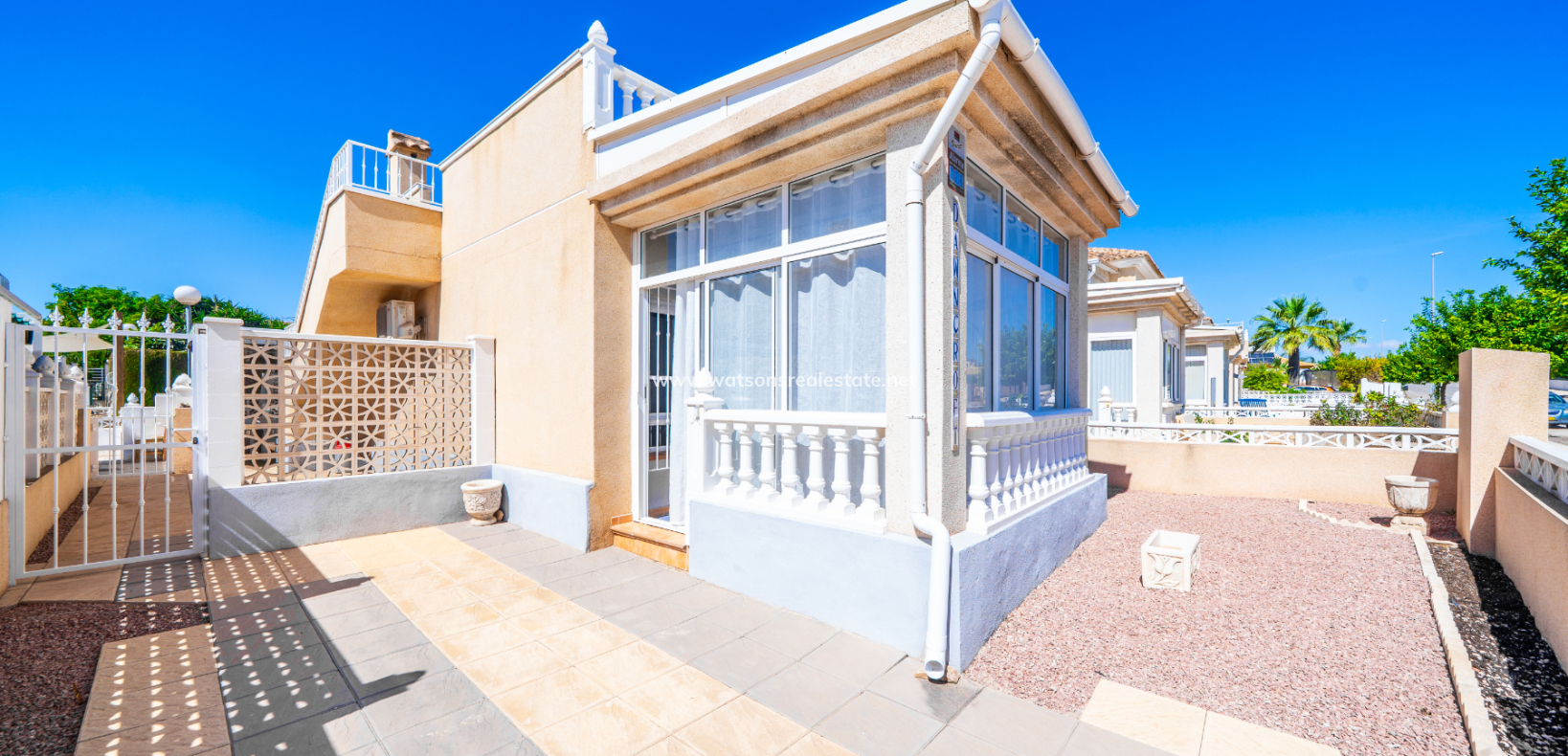 Resale - Halb Freistehend - Urb. La Marina