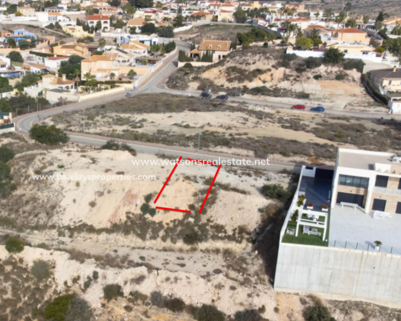 Resale - Land - Urb. La Marina