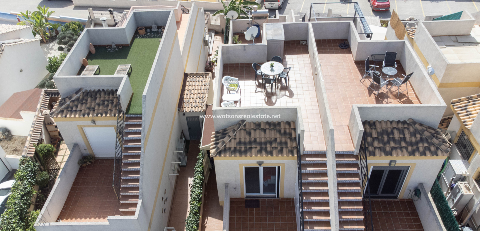 Resale - Parhus - Urb. La Marina
