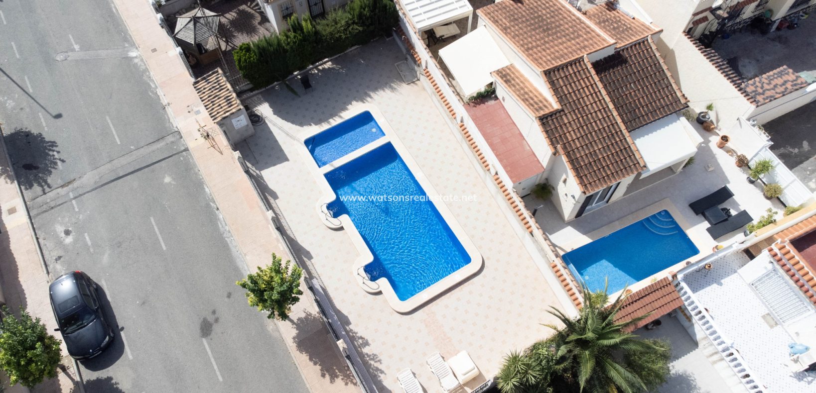 Resale - Parhus - Urb. La Marina