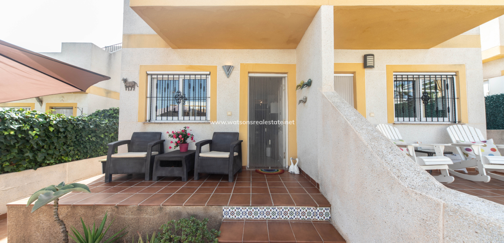 Resale - Parhus - Urb. La Marina