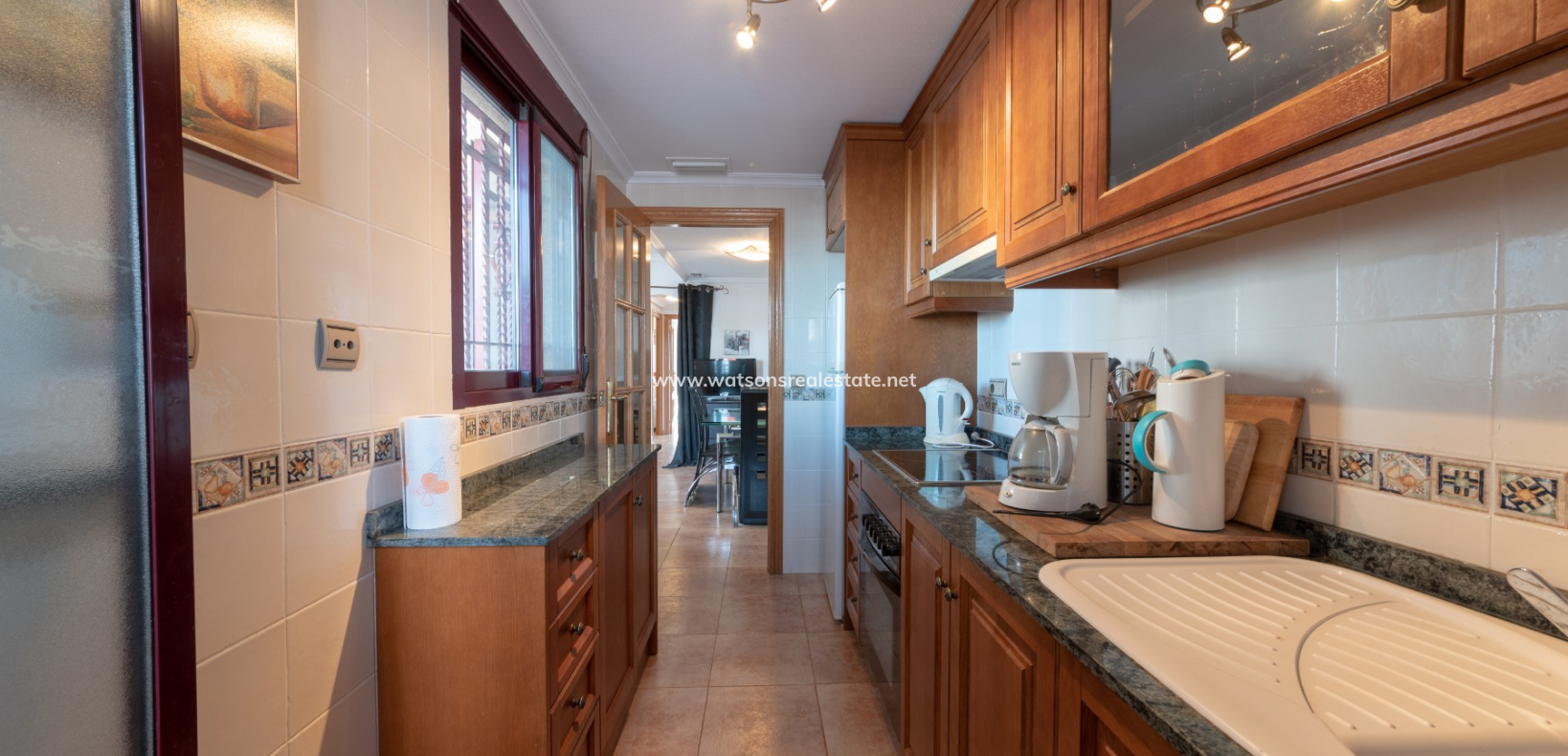 Resale - Parhus - Urb. La Marina