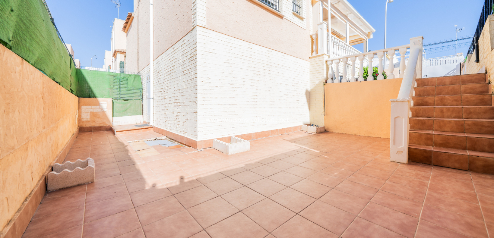 Resale - Parhus - Urb. La Marina