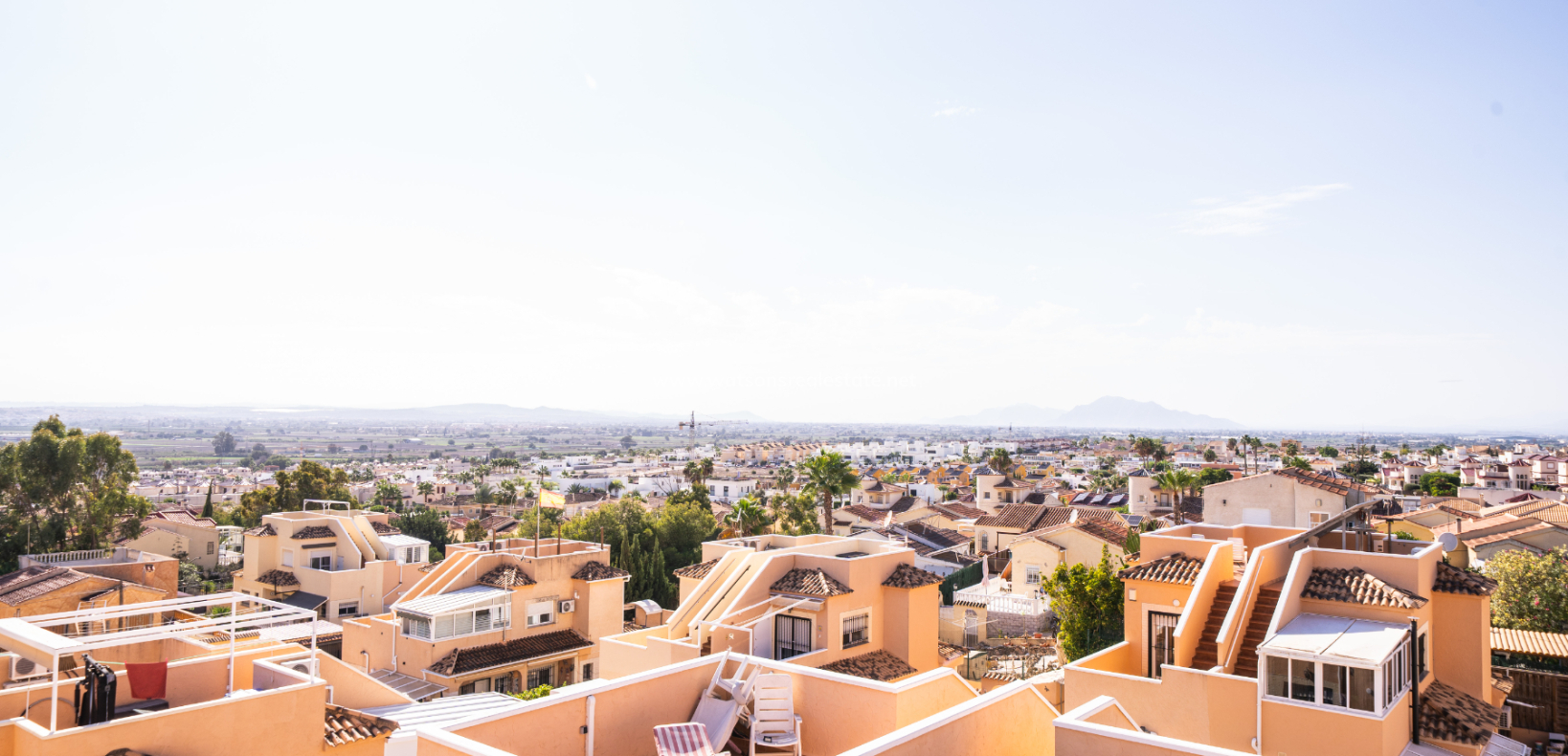 Resale - Parhus - Urb. La Marina