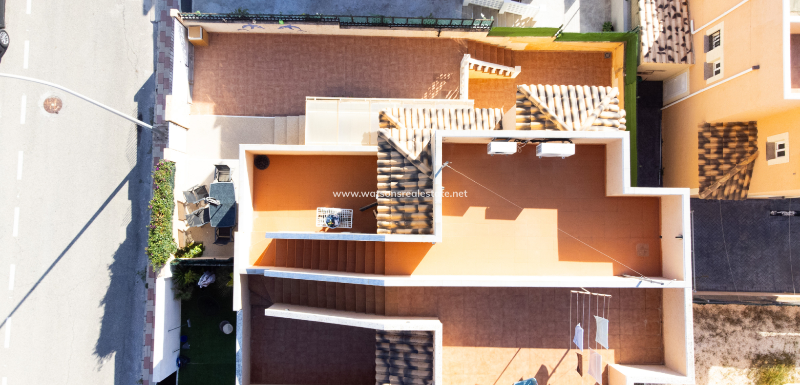 Resale - Parhus - Urb. La Marina