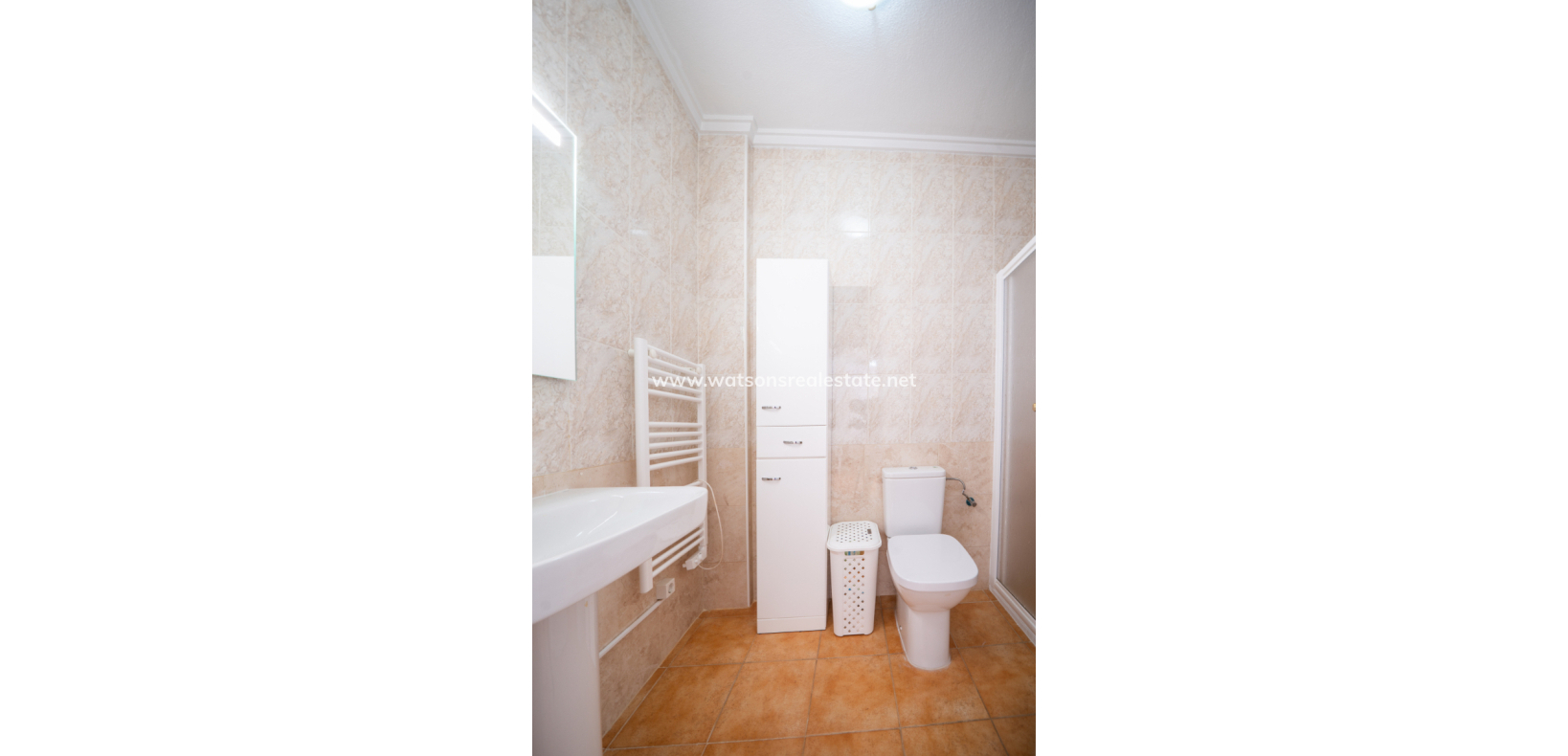 Resale - Parhus - Urb. La Marina