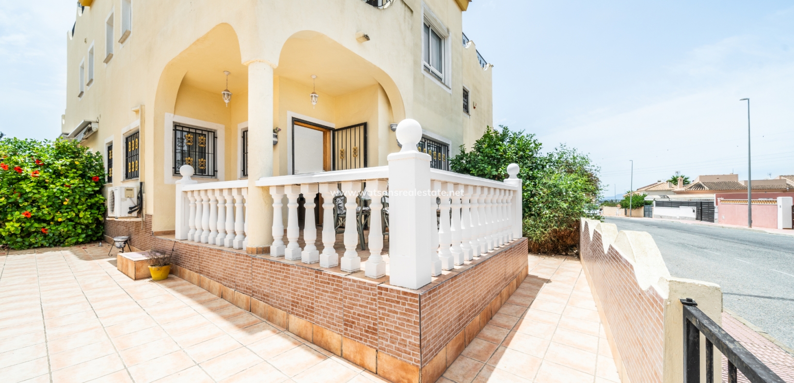 Resale - Quad - Urb. El Oasis - La Marina