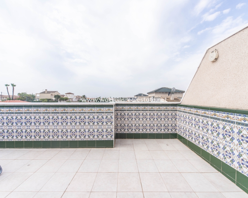 Resale - Quad - Urb. El Oasis - La Marina