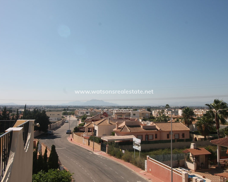 Resale - Quad - Urb. El Oasis - La Marina
