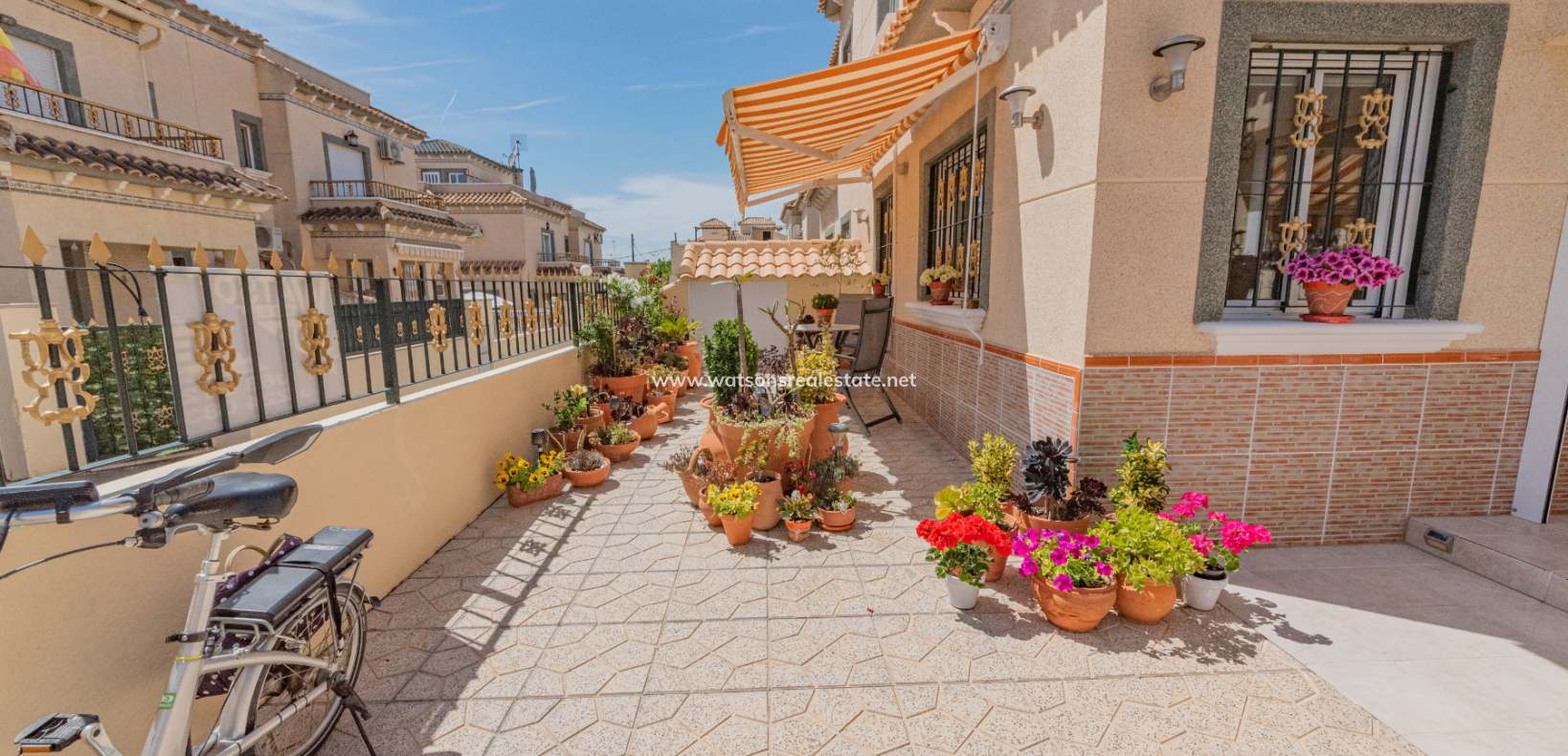 Resale - Quad - Urb. El Oasis - La Marina