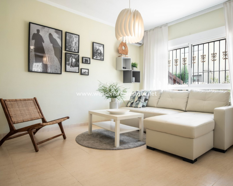Resale - Quad - Urb. El Oasis - La Marina