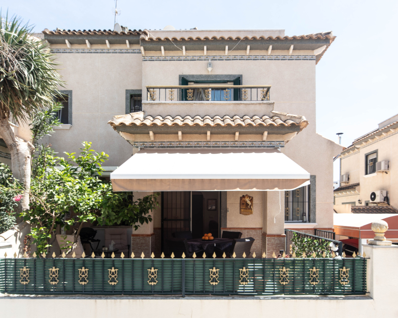 Resale - Quad - Urb. El Oasis - La Marina