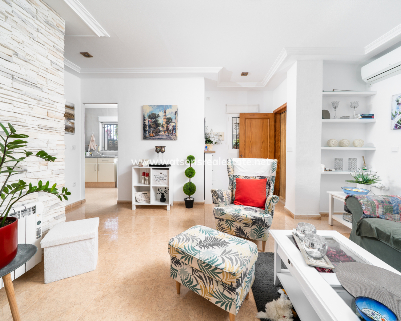 Resale - Quad - Urb. El Oasis - La Marina