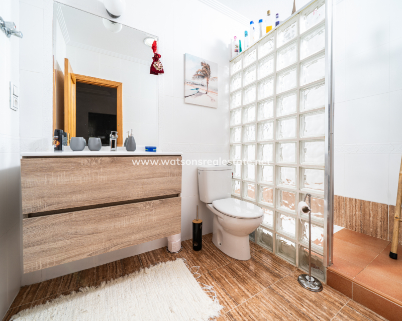Resale - Quad - Urb. El Oasis - La Marina