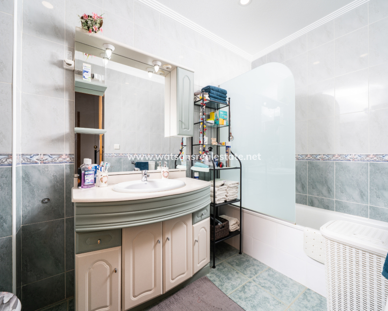 Resale - Quad - Urb. El Oasis - La Marina