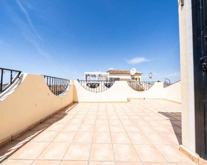 Resale - Quad - Urb. El Oasis - La Marina