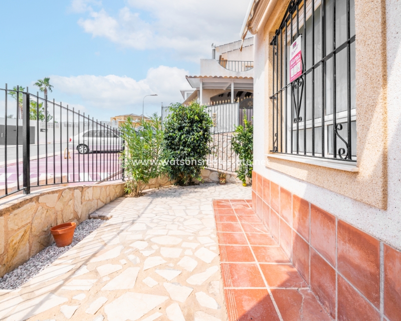 Resale - Quad - Urb. El Oasis - La Marina