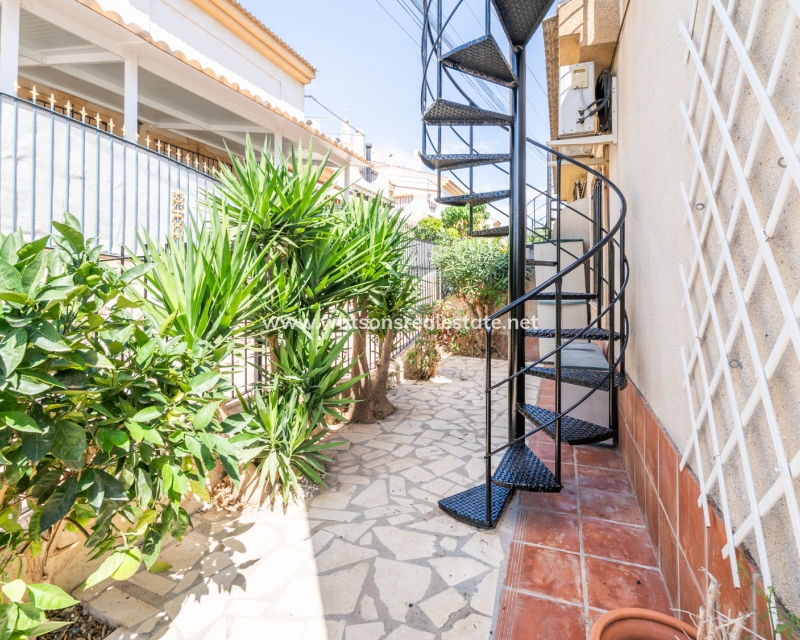 Resale - Quad - Urb. El Oasis - La Marina