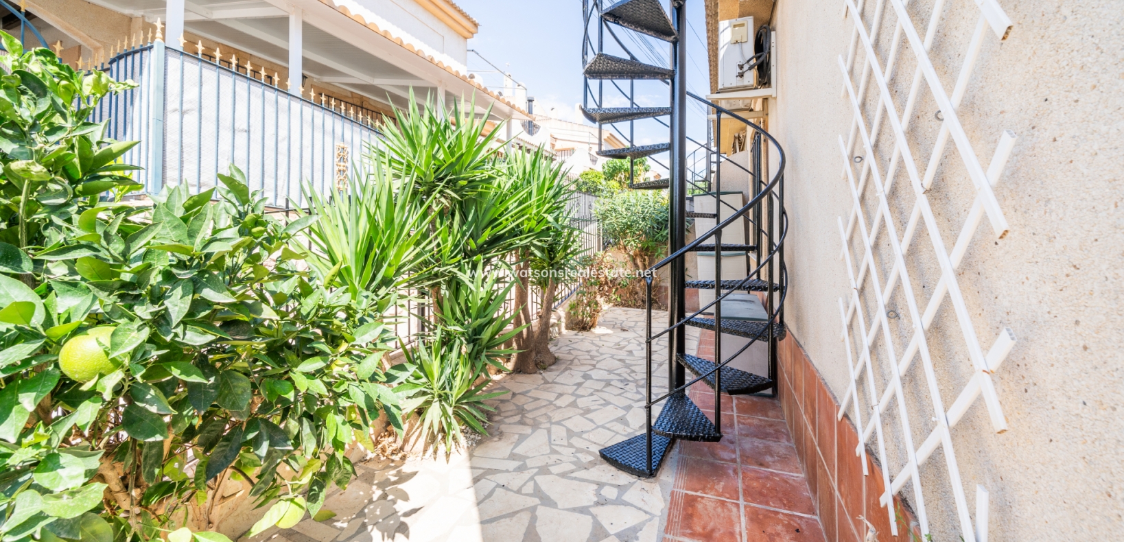 Resale - Quad - Urb. El Oasis - La Marina