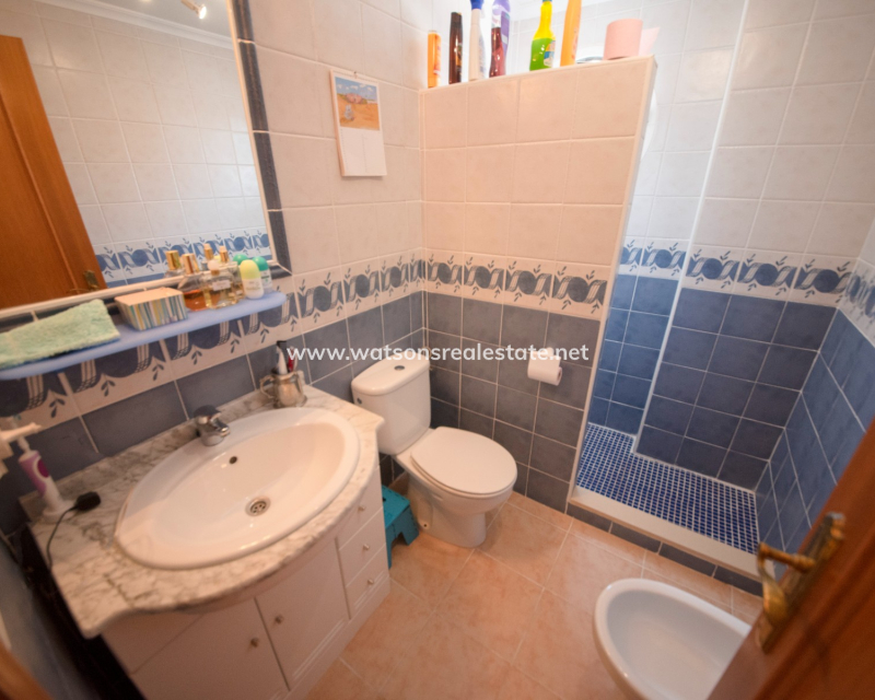 Resale - Quad - Urb. La Escuera