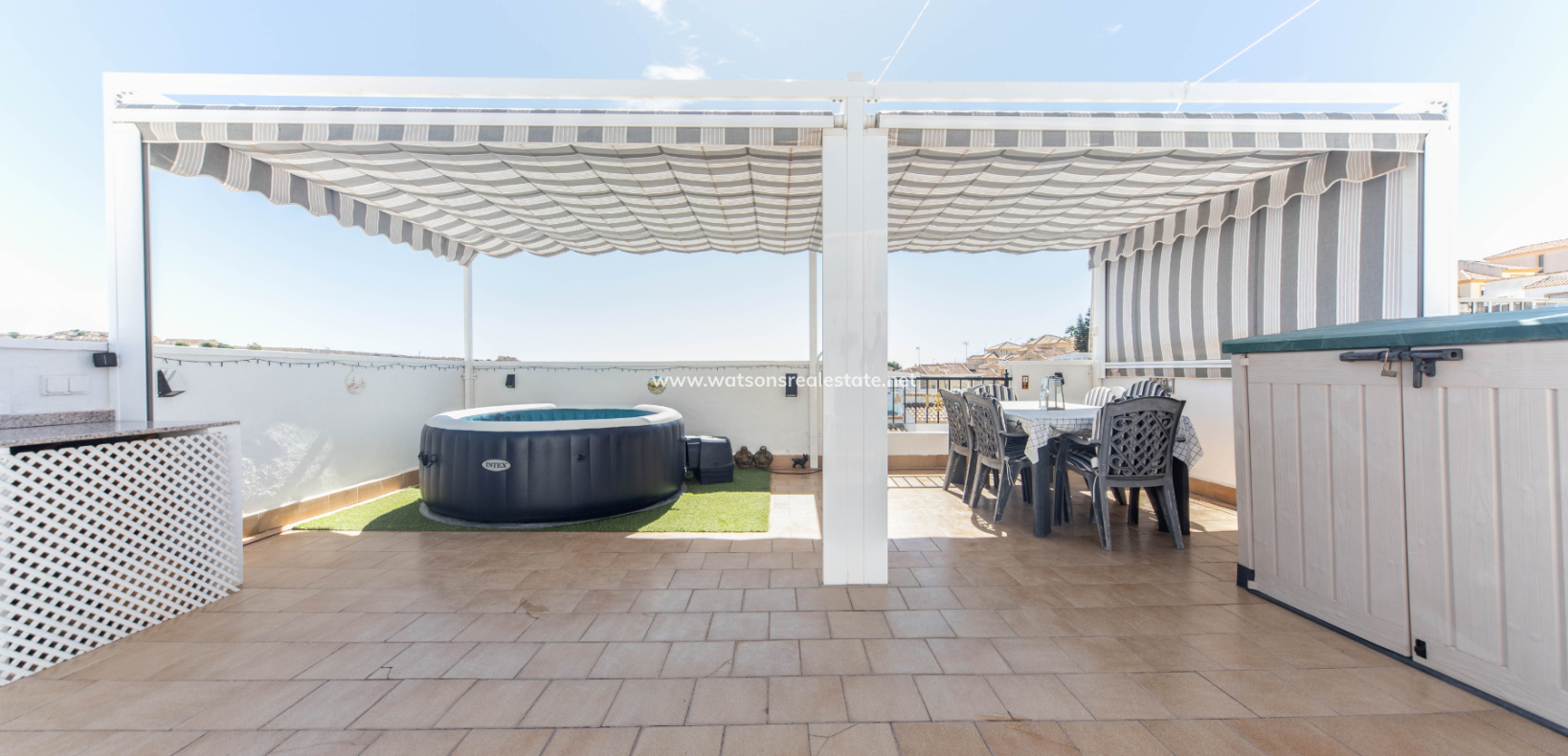 Resale - Quad - Urb. La Marina
