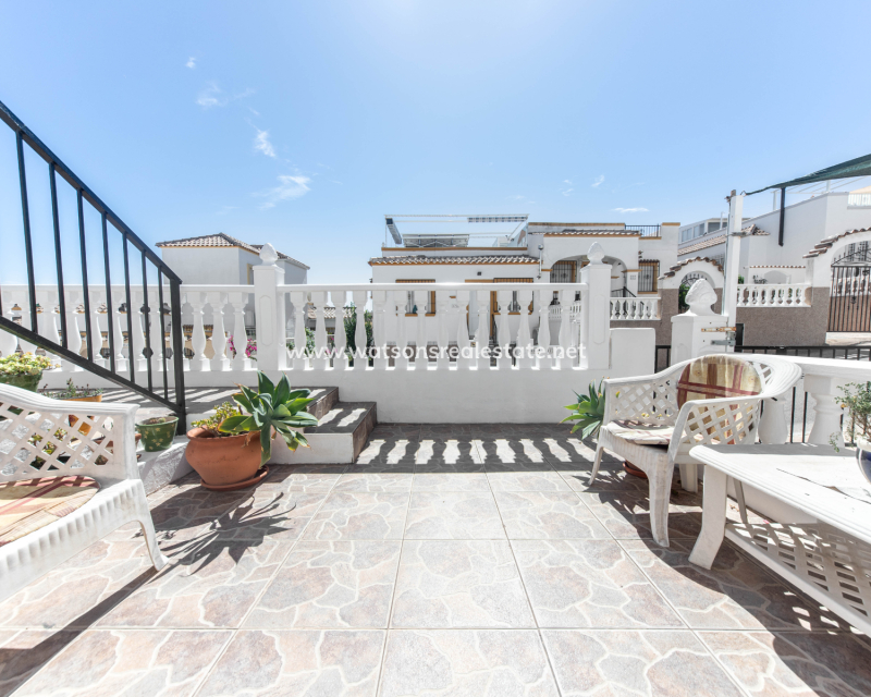 Resale - Quad - Urb. La Marina