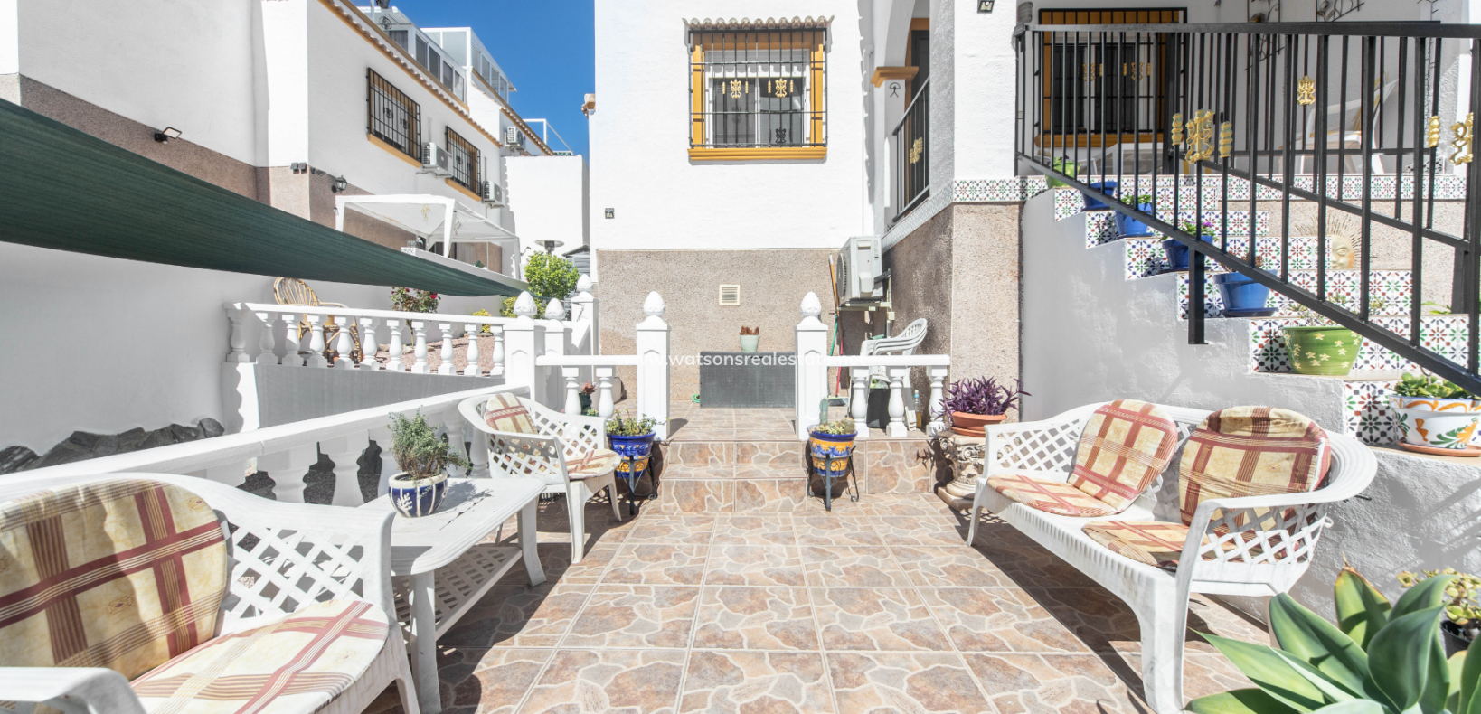 Resale - Quad - Urb. La Marina