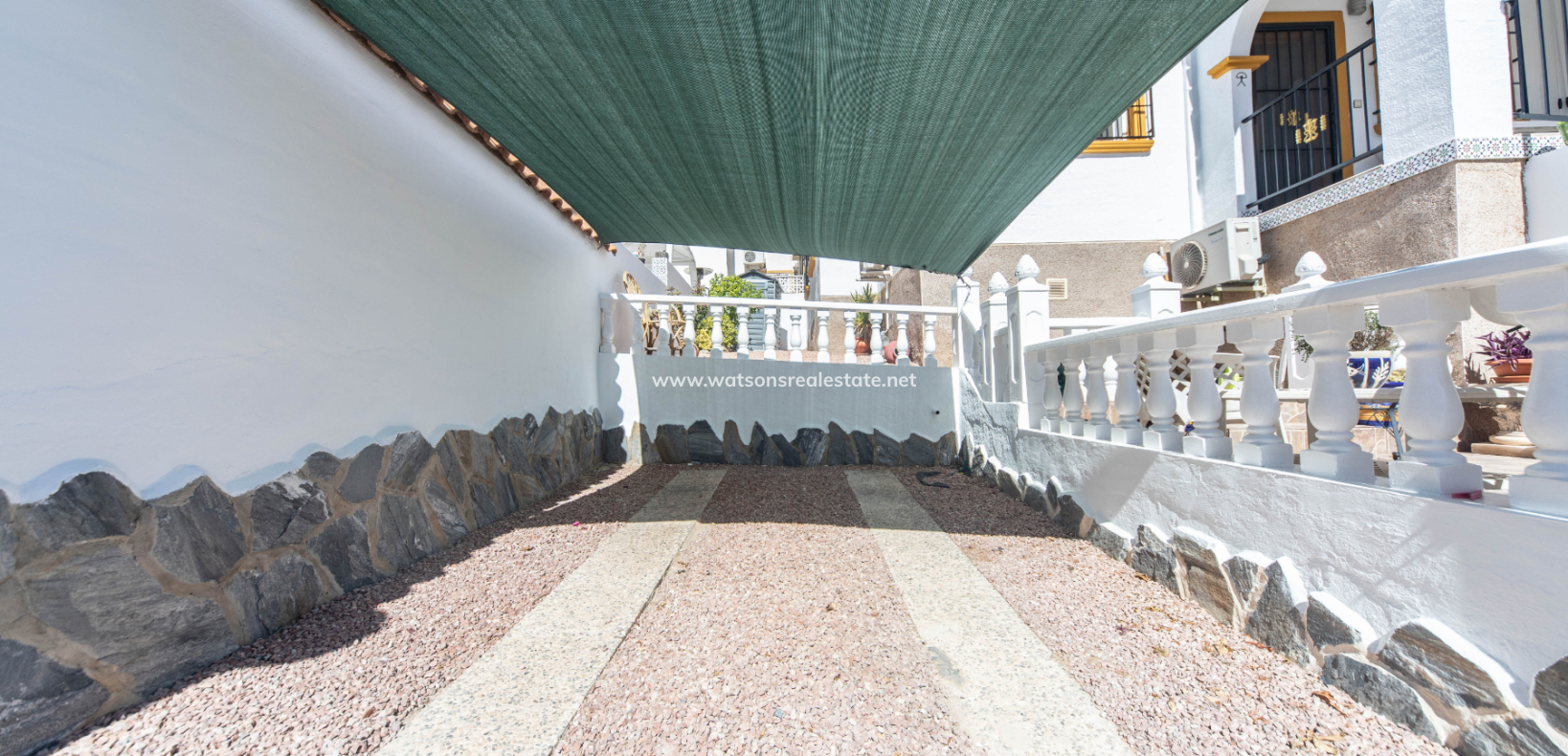 Resale - Quad - Urb. La Marina