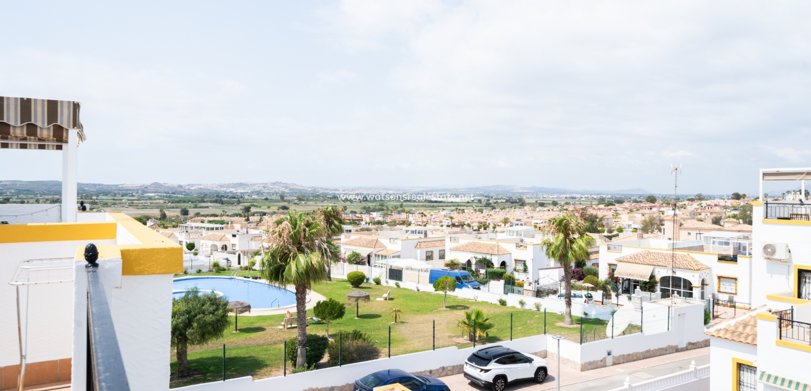 Resale - Quad - Urb. La Marina