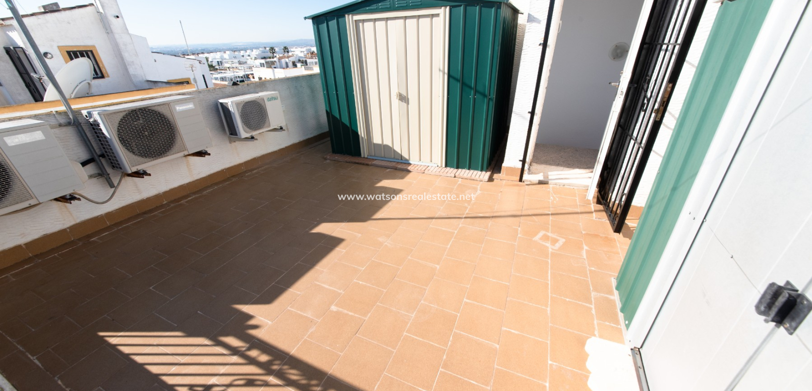 Resale - Quad - Urb. La Marina