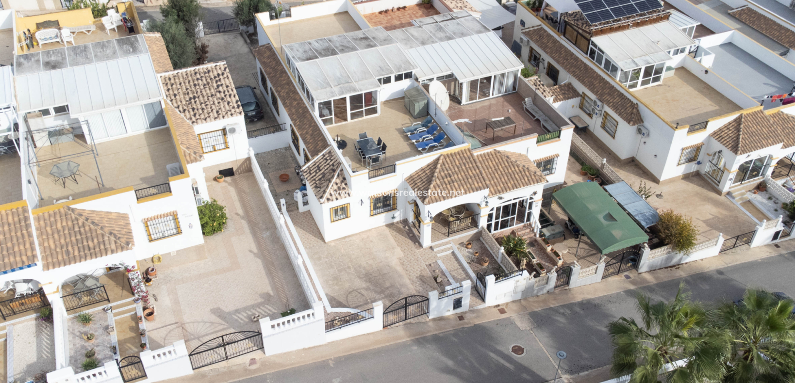 Resale - Quad - Urb. La Marina
