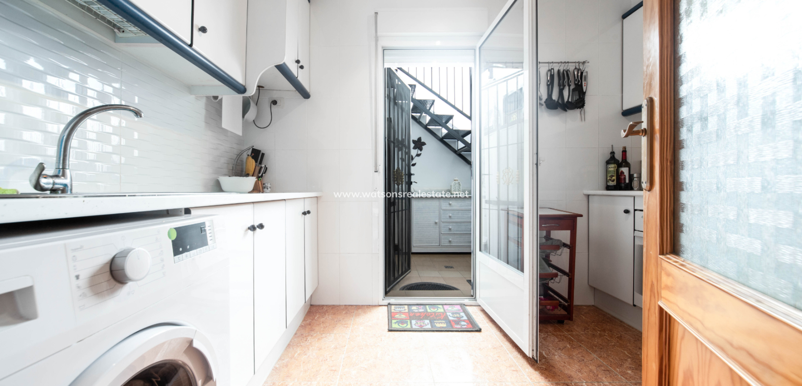 Resale - Quad - Urb. La Marina