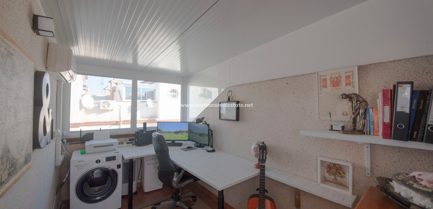 Resale - Quad - Urb. La Marina