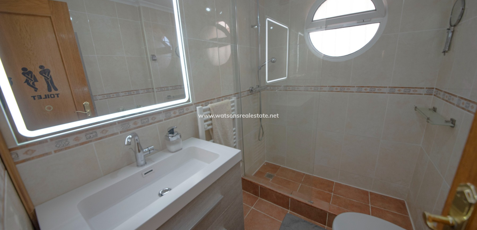 Resale - Quad - Urb. La Marina