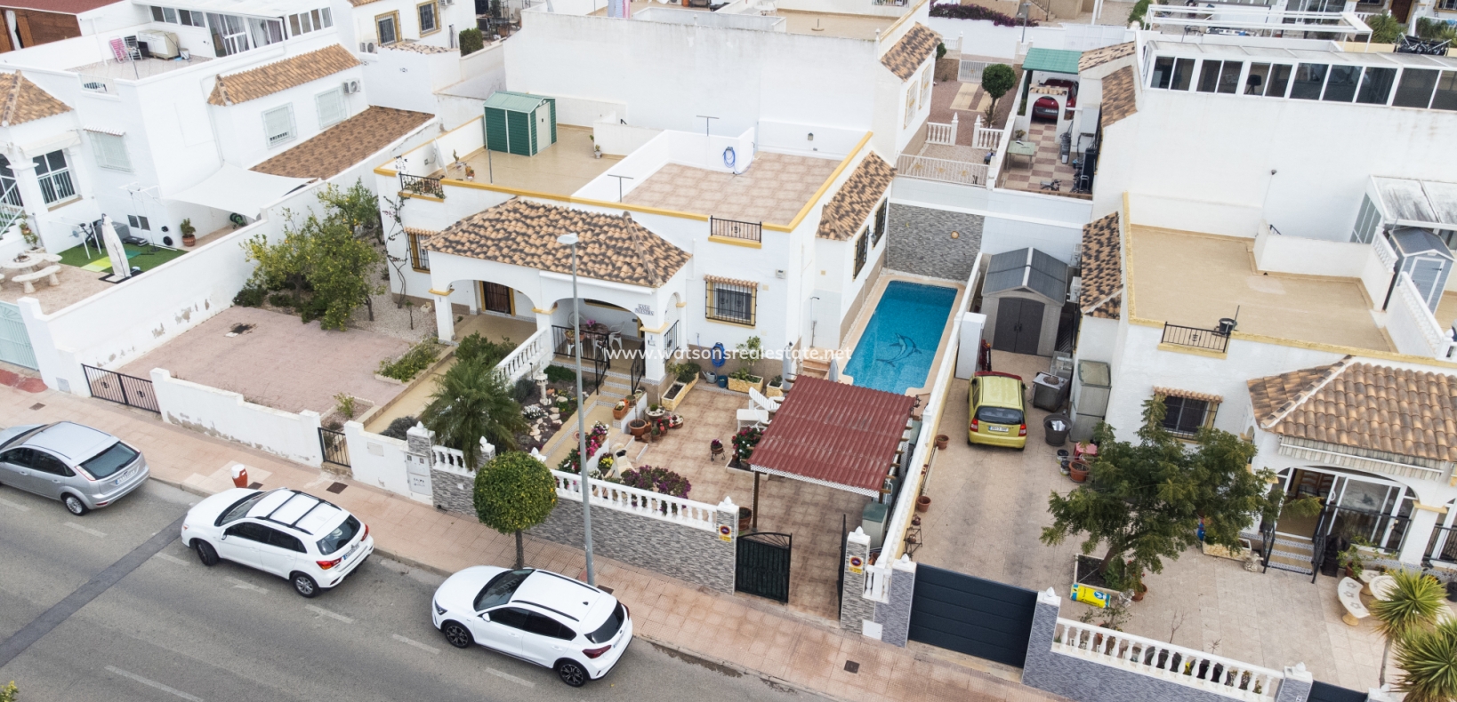 Resale - Quad - Urb. La Marina