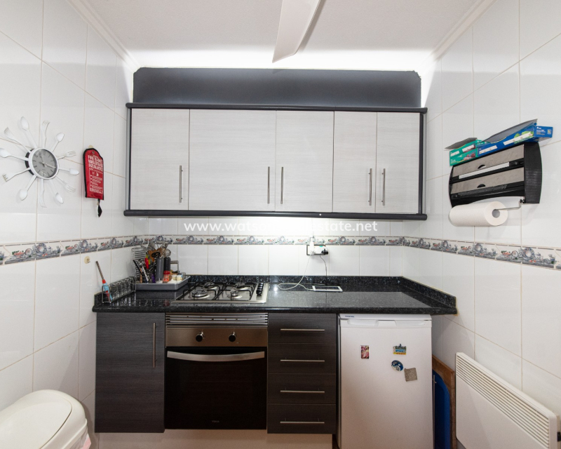 Resale - Quad - Urb. La Marina