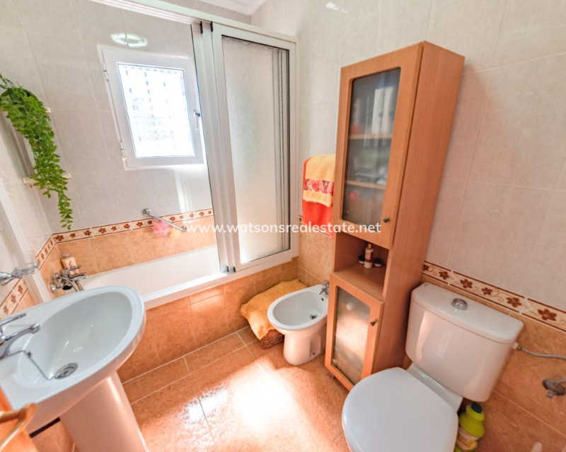 Resale - Quad - Urb. La Marina